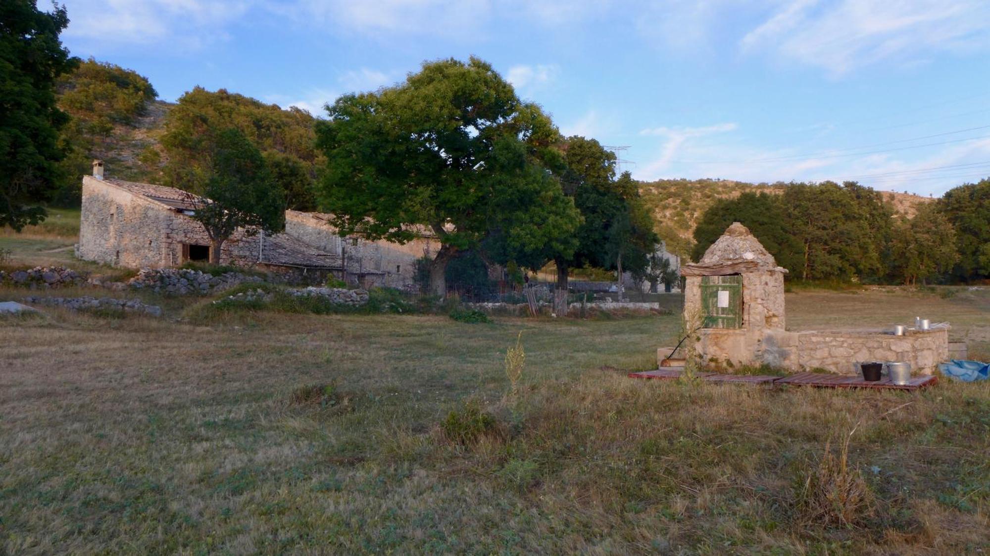 Maison Marthe - Maison Nomade Chic Coursegoules Εξωτερικό φωτογραφία